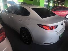 Mazda3 Axela 2.0L Automatic Radiance Edition - ფოტო 4