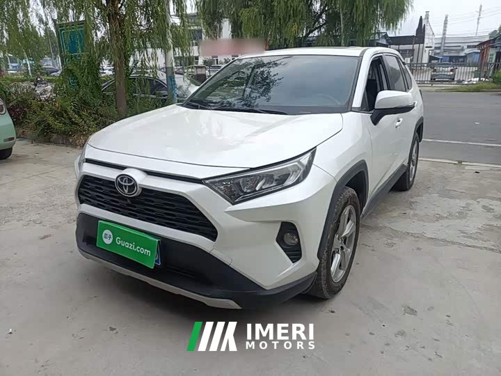 Toyota RAV4 2022 2.0L CVT FWD Fashion Edition - ავტომობილი ჩინეთიდან