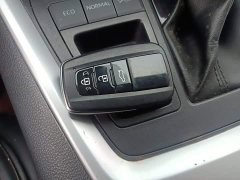 Toyota RAV4 2022 2.0L CVT FWD Fashion Edition - ფოტო 9