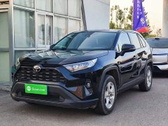 Toyota RAV4 2023 2.0L CVT FWD Urban Edition - ფოტო 2