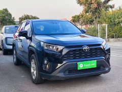 Toyota RAV4 2023 2.0L CVT FWD Urban Edition - ფოტო 4