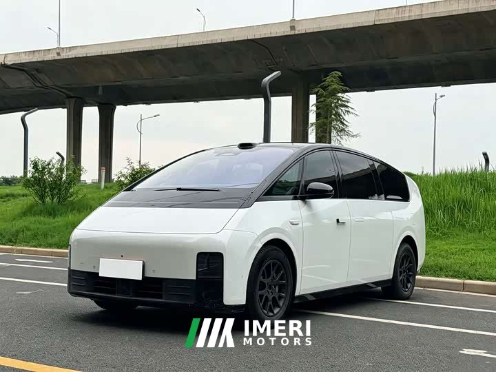 Li Auto MEGA Home Family Edition - ავტომობილი ჩინეთიდან