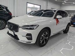Volvo XC60 B5 AWD Smart Luxury Edition - ფოტო 1