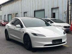 Tesla Model 3 Rear-Wheel Drive - ფოტო 10