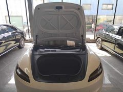 Tesla Model 3 Rear-Wheel Drive - ფოტო 19