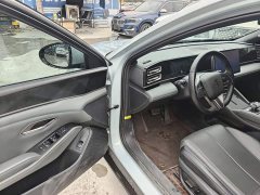 BYD Qin L DM-i 80KM Excellence Edition - ფოტო 16