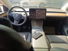 Tesla Model Y Rear-Wheel Drive - ფოტო 10