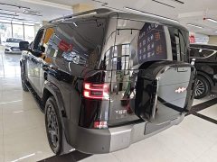Fangchengbao Titanium 7 2025 190KM Four-Wheel Drive Ultra Edition - ფოტო 4