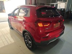 Geely Emgrand X3 2020 1.5L CVT Luxury - ფოტო 4