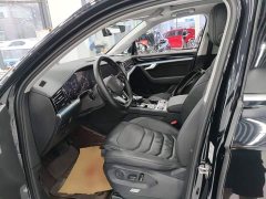 Volkswagen Touareg 2.0TSI Ruishang Edition - ფოტო 14