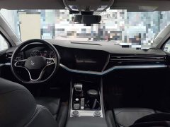 Volkswagen Touareg 2.0TSI Ruishang Edition - ფოტო 9
