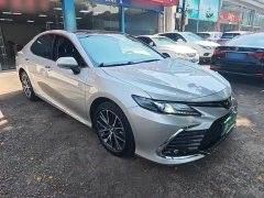 Toyota Camry 2.5G Luxury Edition - ფოტო 3