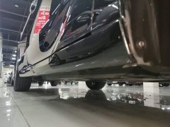 Toyota Camry Hybrid 2.0L Premium - ფოტო 20