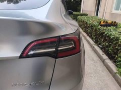 Tesla Model Y Long Range All-Wheel Drive - ფოტო 7