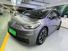 Volkswagen ID.3 Upgraded Pure Smart Comfort Edition - ფოტო 1