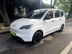 Wuling Hongguang New Energy 2025 Extended-Range Hybrid 50KM Standard - ფოტო 2