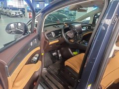 Denza BYD Denza D9 DM-i 1050 Premium - ფოტო 15