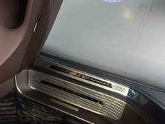 Denza BYD Denza D9 DM-i 1050 Premium - ფოტო 20
