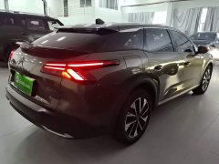 Dongfeng Versailles C5 X 2023 1.6T Extraordinary Edition - ფოტო 6