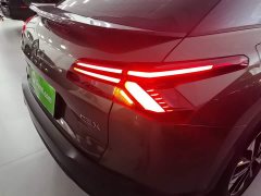 Dongfeng Versailles C5 X 2023 1.6T Extraordinary Edition - ფოტო 7