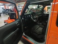 Jeep Wrangler 2.0T Sahara Four-Door - ფოტო 11
