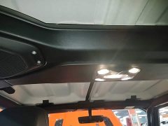 Jeep Wrangler 2.0T Sahara Four-Door - ფოტო 13