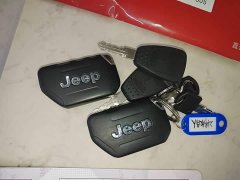 Jeep Wrangler 2.0T Sahara Four-Door - ფოტო 16