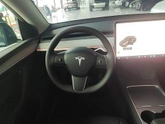 Tesla Model Y Rear-Wheel Drive - ფოტო 11