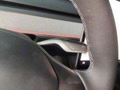 Tesla Model Y Rear-Wheel Drive - ფოტო 14