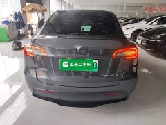 Tesla Model Y Rear-Wheel Drive - ფოტო 6