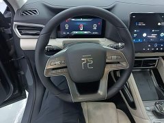 BYD Yuan UP 401KM Exceed - ფოტო 10