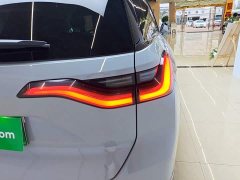 NIO ES8 2020 415KM Six-Seater - ფოტო 8