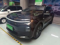 Li Auto L6 Pro Smart Refresh Edition - ფოტო 1
