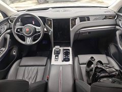 FAW Red Flag HS7 PHEV 2.0T PHEV AWD Flagship Edition 6-Seater - ფოტო 10