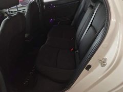 Honda Civic Hatchback 220 Turbo CVT Trendy Control - ფოტო 17