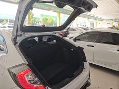 Honda Civic Hatchback 220 Turbo CVT Trendy Control - ფოტო 19