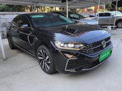 Volkswagen Passat 330TSI Starry Sky Elite - ფოტო 3