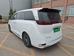 Denza BYD Denza D9 DM-i Smart Drive 1020 AWD Premium - ფოტო 4