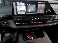 Changan UNI-K 2.0T Luxury - ფოტო 12