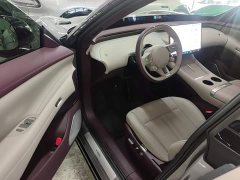 Xiaomi YU7 Rear-Wheel Drive Long-Range Edition - ფოტო 16