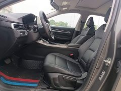 Geely Emgrand 4th Generation Champion Edition 1.5L CVT Luxury - ფოტო 14
