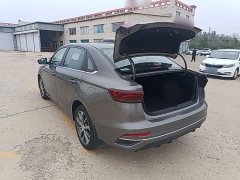 Geely Emgrand 4th Generation Champion Edition 1.5L CVT Luxury - ფოტო 4