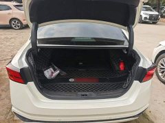 Nissan Teana 2.0L XL Comfort - ფოტო 18