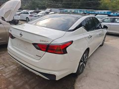 Nissan Teana 2.0L XL Comfort - ფოტო 6