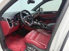 Porsche 2019 Cayenne 3.0T - ფოტო 4