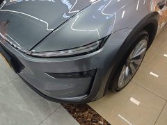 Tesla Model Y Rear-Wheel Drive Launch Edition - ფოტო 2