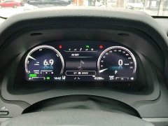 Toyota Camry 2023 Hybrid 2.5L HG Luxury - ფოტო 11