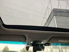Toyota Camry 2023 Hybrid 2.5L HG Luxury - ფოტო 17