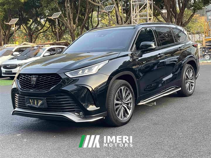 Toyota Crown Venza 2024 2.5L HEV AWD Premium - ავტომობილი ჩინეთიდან