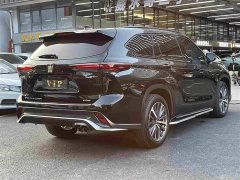 Toyota Crown Venza 2024 2.5L HEV AWD Premium - ფოტო 11